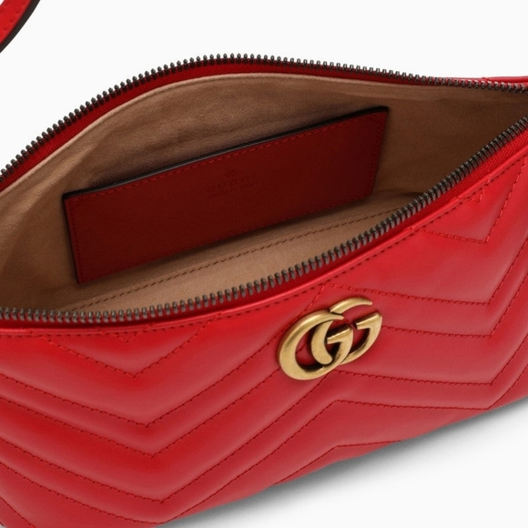 Gucci GG Marmont Leather Mini  Shoulder Bag in red color.  Brand new - Picture 10 of 12
